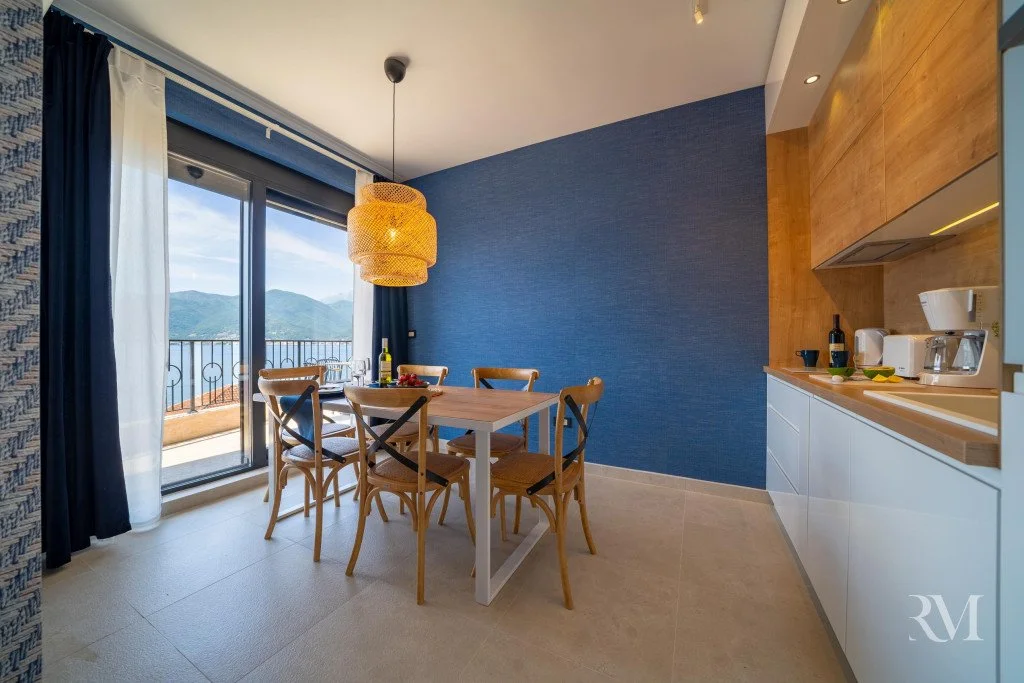 Квартира 55м² в Черногории, Тиват. Стоимостью 1800€ аренда фото-8