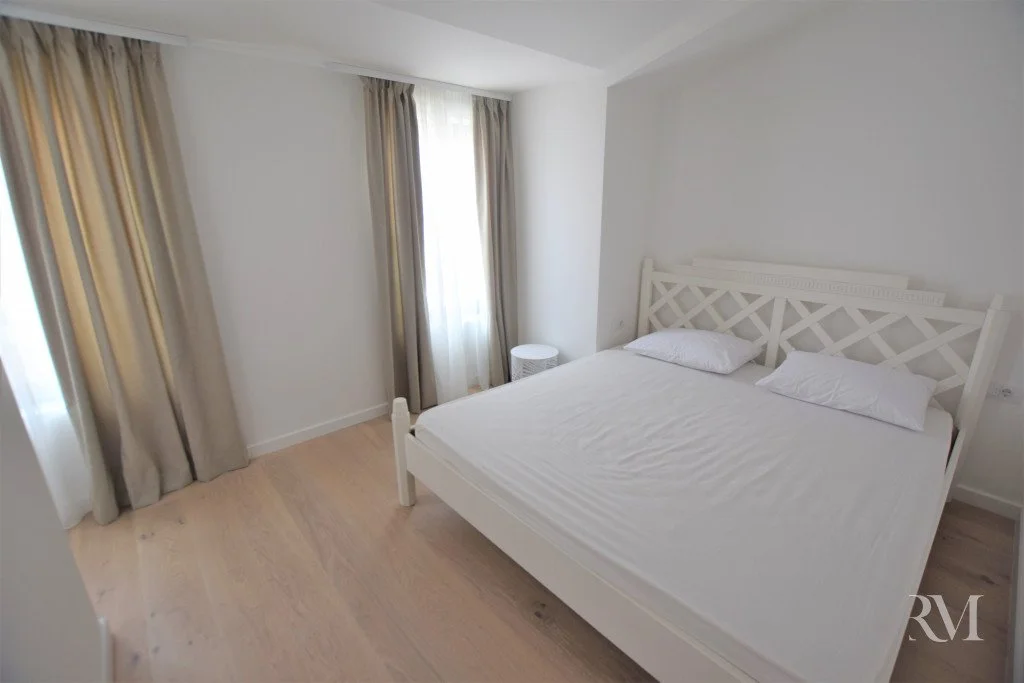 Квартира 52м² в Черногории, Тиват. Стоимостью 1000€ аренда фото-7