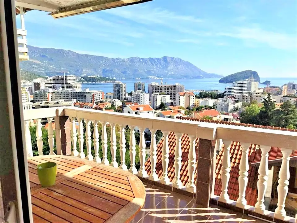 Квартира 77м² в Черногории, Будва. Стоимостью 137000€ аренда фото-1