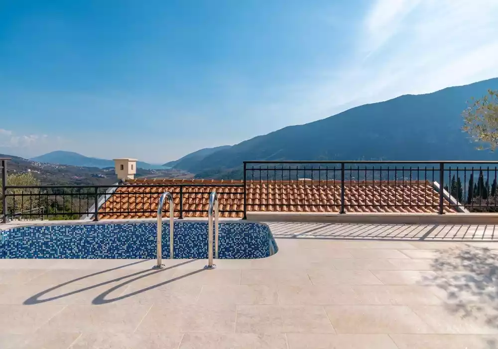 Вилла 135м² в Черногории, Херцег-Нови. Стоимостью 210000€ аренда фото-11