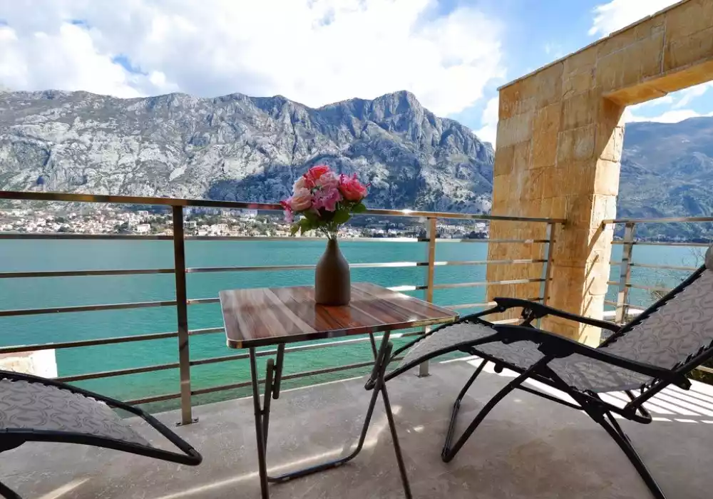 Отель, гостиница 400м² в Черногории, Муо. Стоимостью 2200000€ аренда фото-20