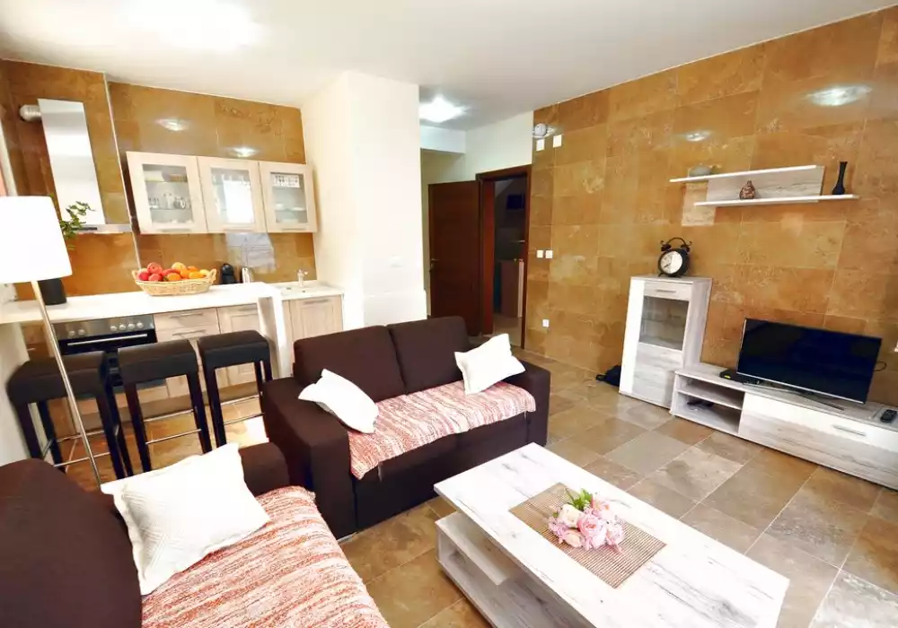 Отель, гостиница 400м² в Черногории, Муо. Стоимостью 2200000€ аренда фото-9