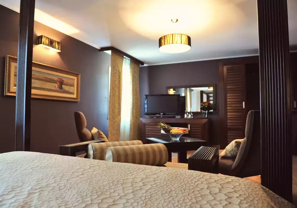 Отель, гостиница 969м² в Черногории, Котор. Стоимостью 3900000€ аренда фото-22