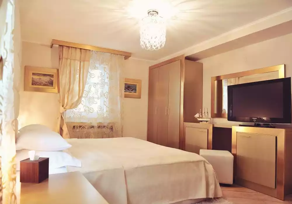Отель, гостиница 969м² в Черногории, Котор. Стоимостью 3900000€ аренда фото-32