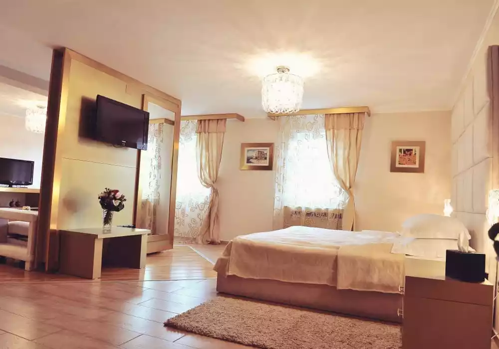 Отель, гостиница 969м² в Черногории, Котор. Стоимостью 3900000€ аренда фото-38