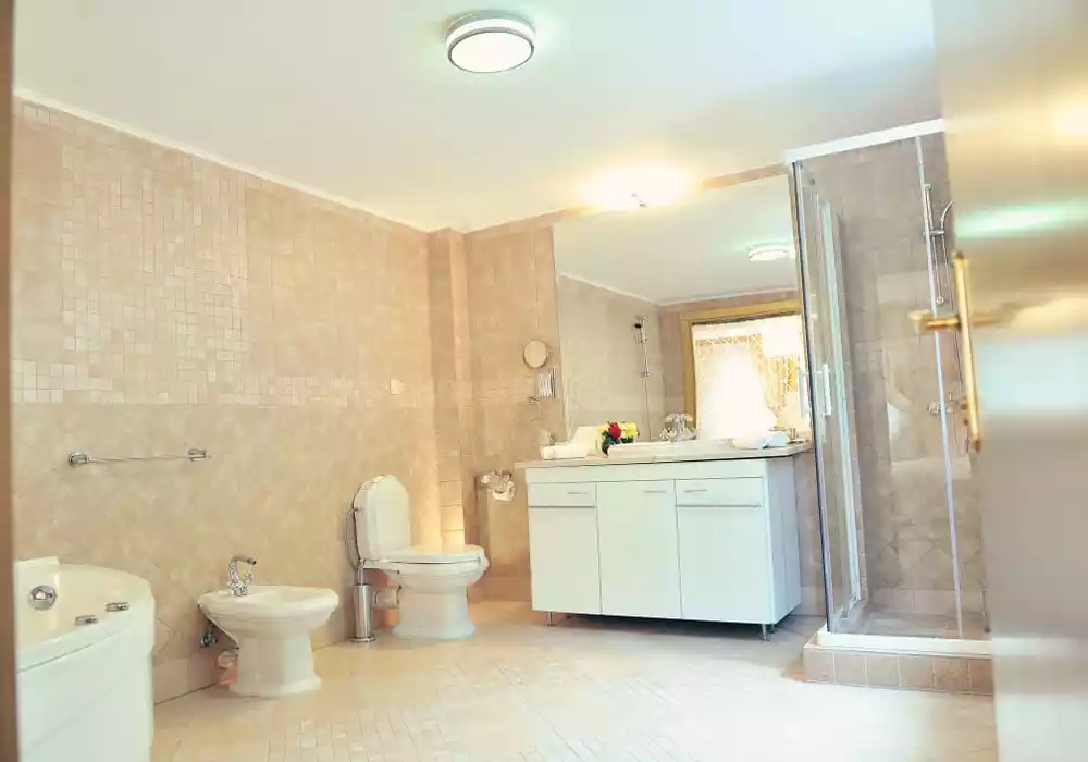Отель, гостиница 969м² в Черногории, Котор. Стоимостью 3900000€ аренда фото-40