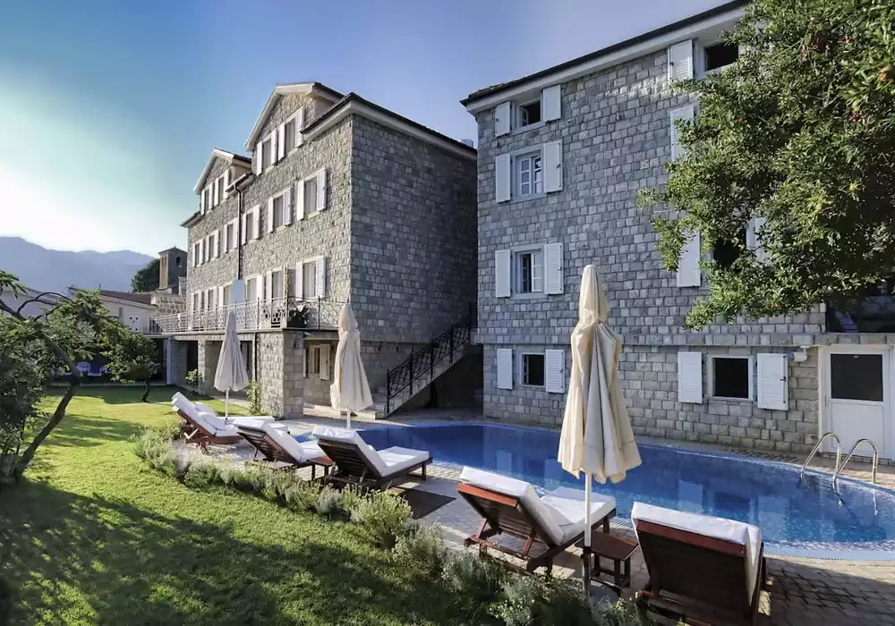 Отель, гостиница 969м² в Черногории, Котор. Стоимостью 3900000€ аренда фото-45