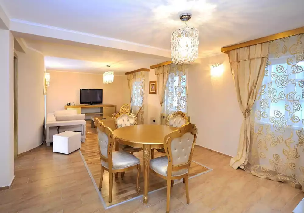 Отель, гостиница 969м² в Черногории, Котор. Стоимостью 3900000€ аренда фото-9