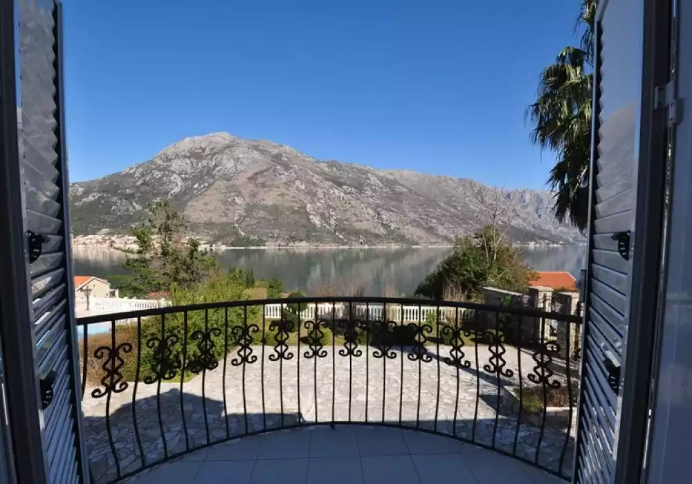 Вилла 751м² в Черногории, Тиват. Стоимостью 1050000€ аренда фото-13