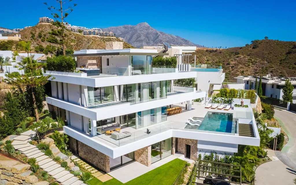 Вилла 1355м² в Испании, Бенаавис. Стоимостью 7495000€ аренда фото-1