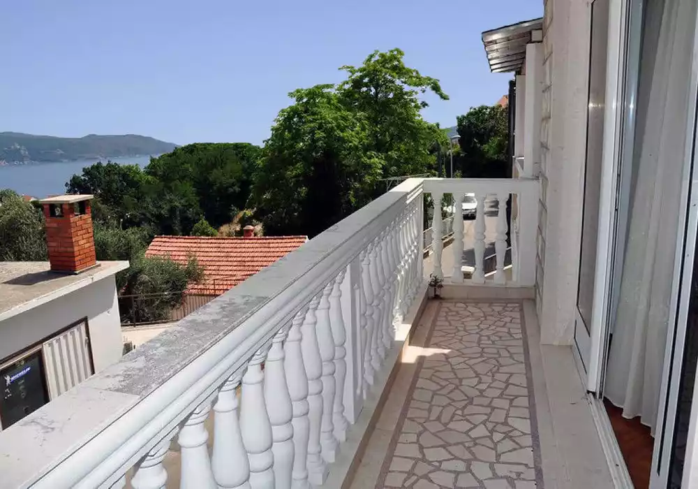 Вилла 320м² в Черногории, Херцег-Нови. Стоимостью 388000€ аренда фото-3