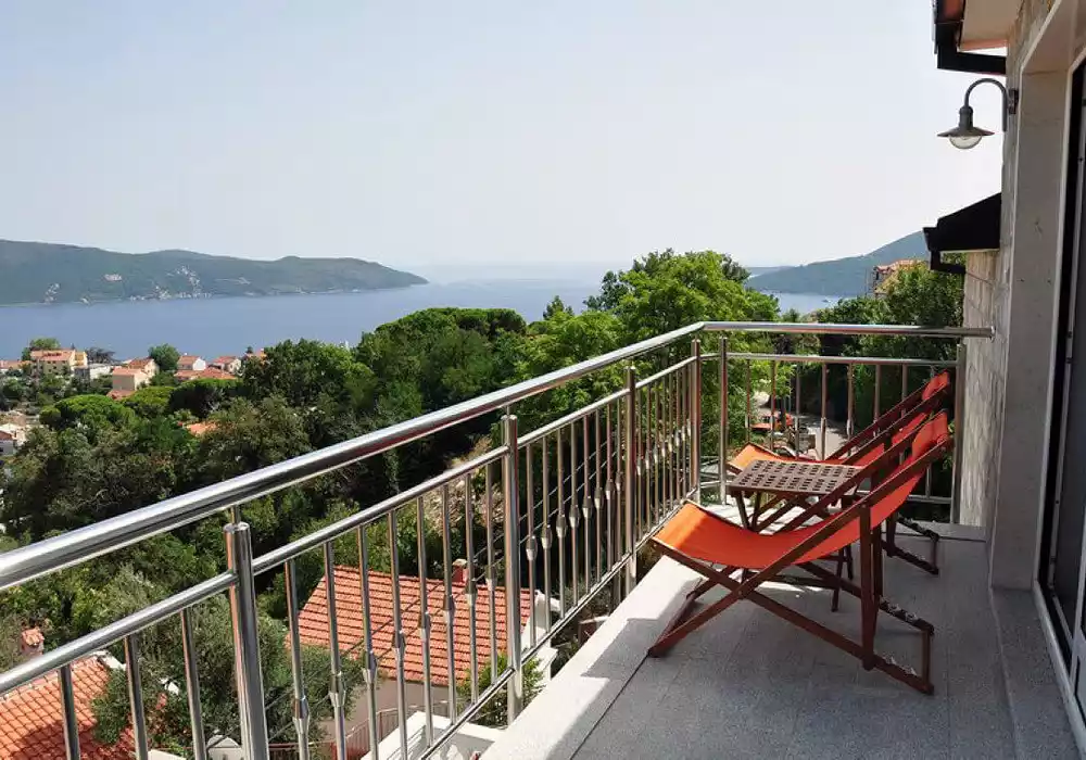 Вилла 320м² в Черногории, Херцег-Нови. Стоимостью 388000€ аренда фото-4