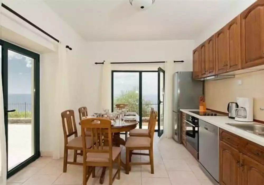 Вилла 350м² в Черногории, Будва. Стоимостью 700000€ аренда фото-8