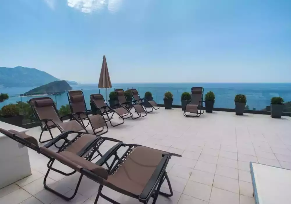 Вилла 364м² в Черногории, Будва. Стоимостью 950000€ аренда фото-1