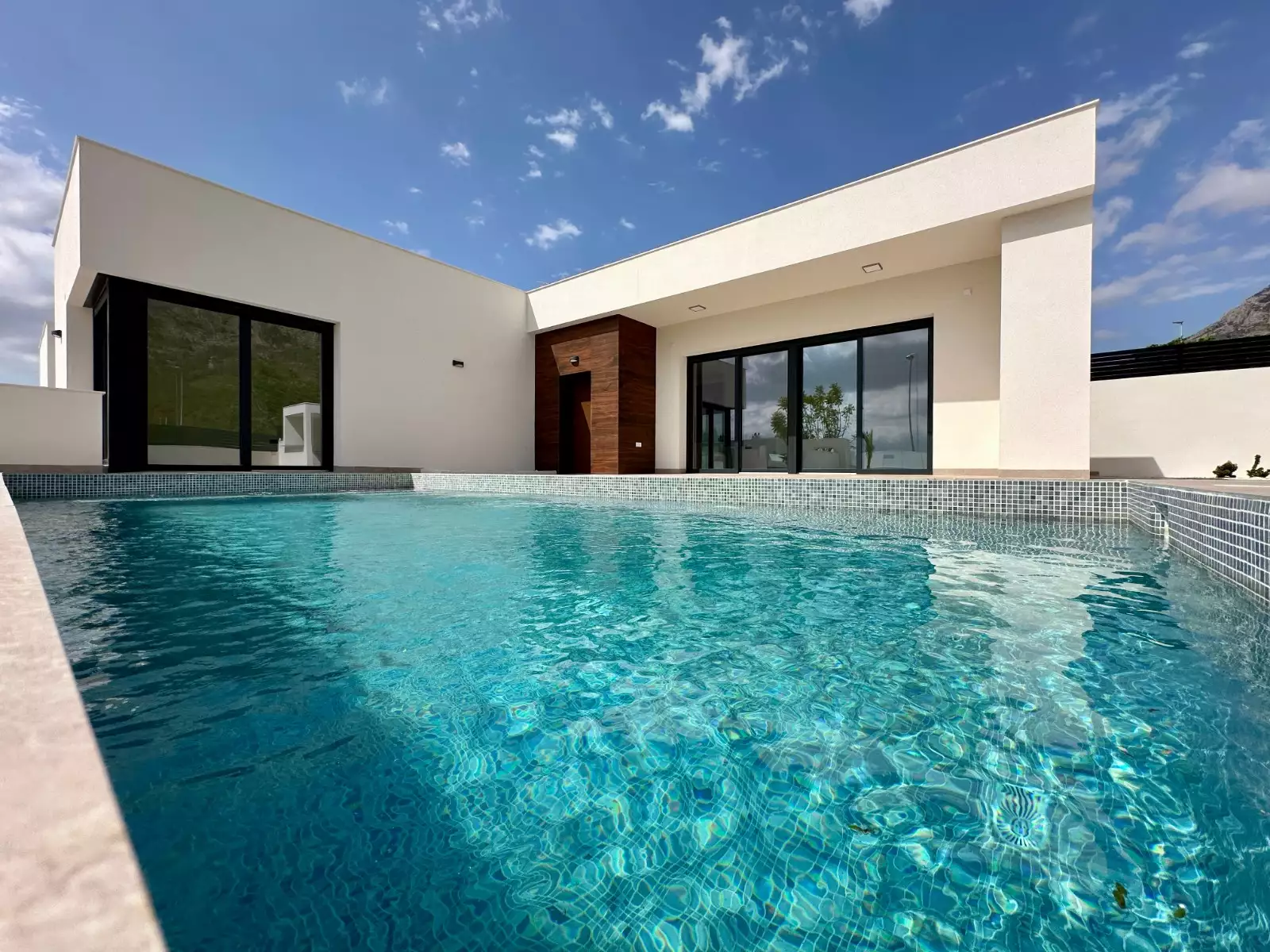 Вилла 110м² в Испании, Полоп. Стоимостью 592000€ аренда фото-9