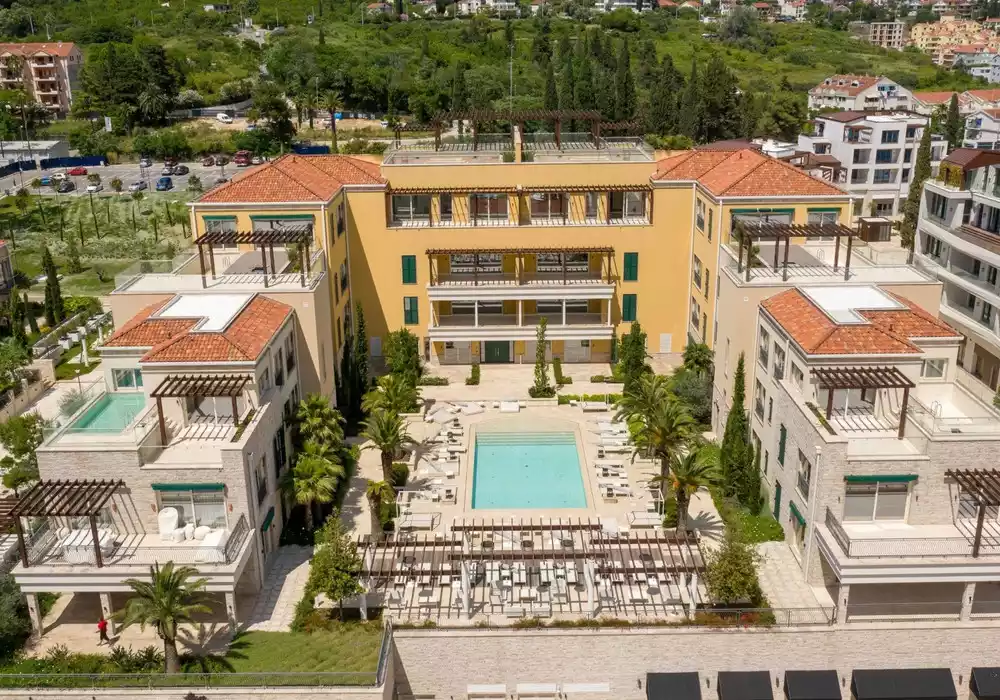 Квартира 258м² в Черногории, Херцег-Нови. Стоимостью 2825000€ аренда фото-9