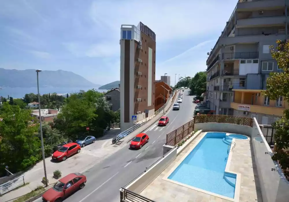 Отель, гостиница 823м² в Черногории, Будва. Стоимостью 2500000€ аренда фото-26