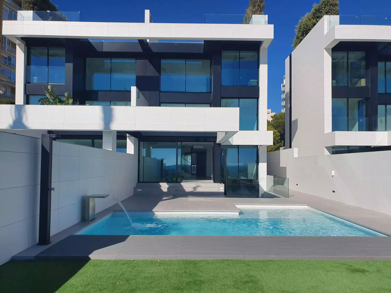 Вилла 450м² в Испании, Аликанте. Стоимостью 1800000€ аренда фото-1