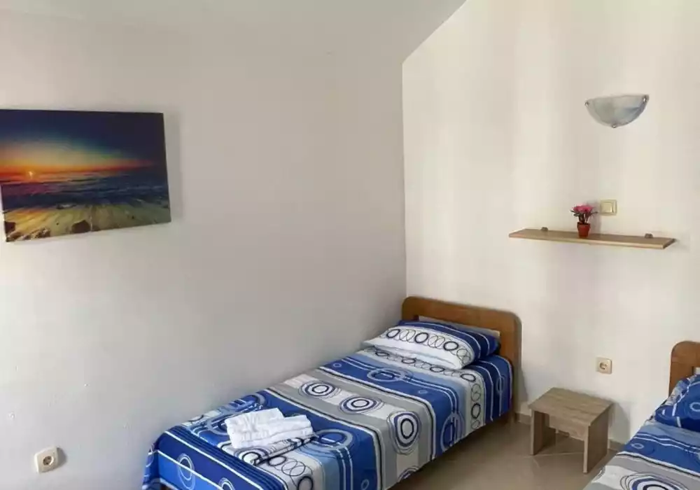 Отель, гостиница 200м² в Черногории, Бечичи. Стоимостью 210000€ аренда фото-23