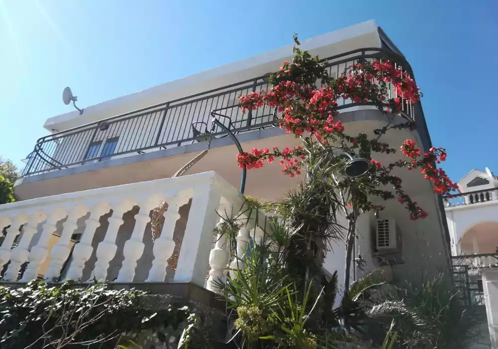 Отель, гостиница 150м² в Черногории, Тиват. Стоимостью 368000€ аренда фото-17