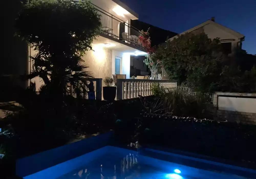 Отель, гостиница 150м² в Черногории, Тиват. Стоимостью 368000€ аренда фото-18
