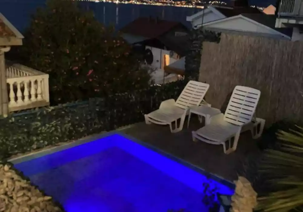 Отель, гостиница 150м² в Черногории, Тиват. Стоимостью 368000€ аренда фото-19