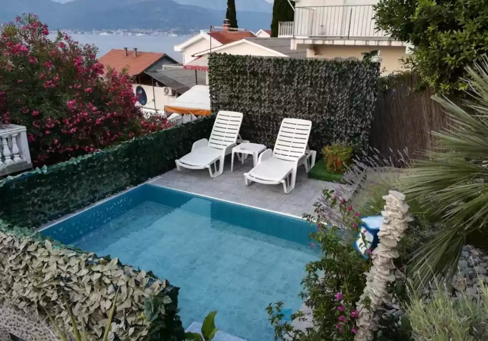 Отель, гостиница 150м² в Черногории, Тиват. Стоимостью 368000€ аренда фото-29