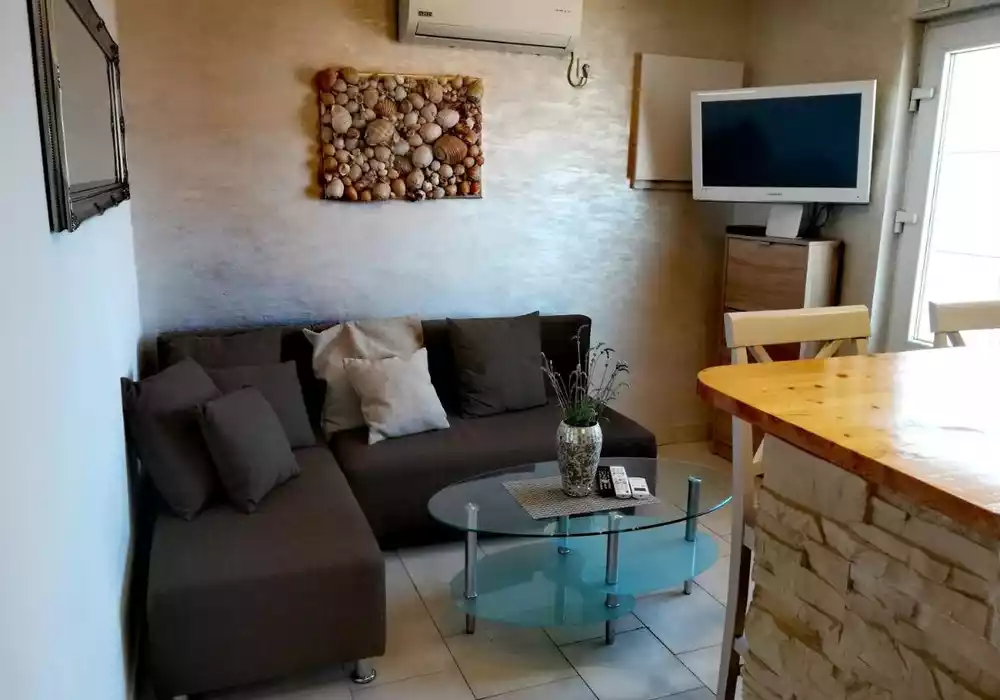 Отель, гостиница 150м² в Черногории, Тиват. Стоимостью 368000€ аренда фото-4