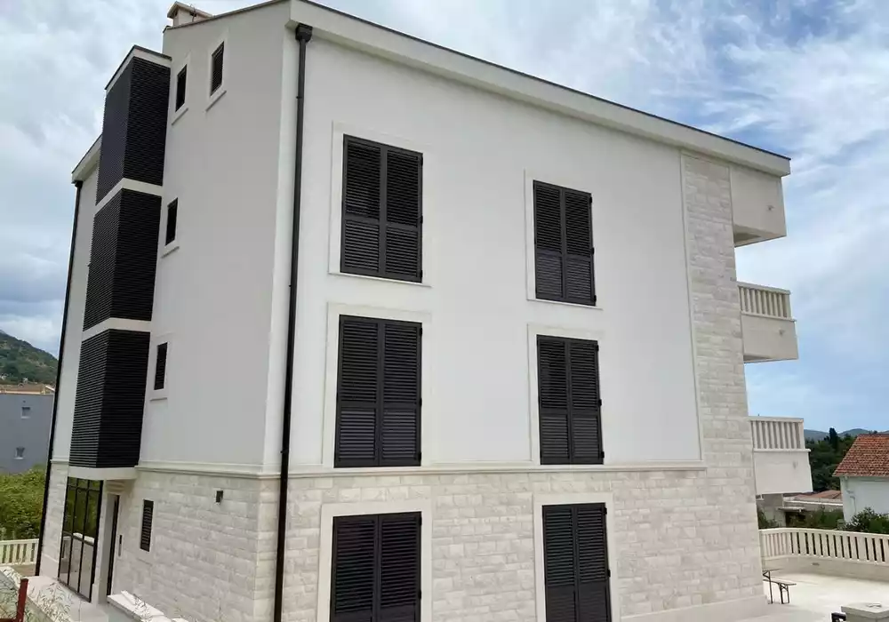Отель, гостиница 1110м² в Черногории, Тиват. Стоимостью 1700000€ аренда фото-13