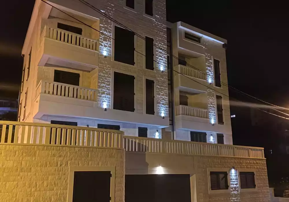 Отель, гостиница 1110м² в Черногории, Тиват. Стоимостью 1700000€ аренда фото-18