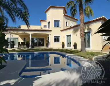 Купить виллу в Испании 1350000€