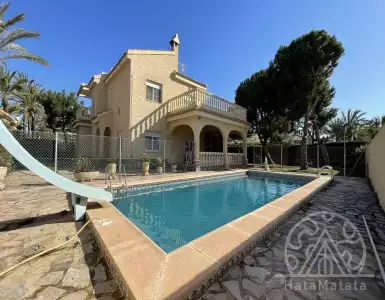 Купить виллу в Испании 800000€