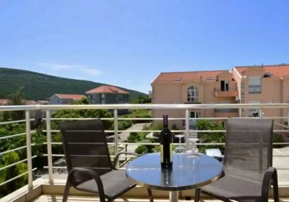 Квартира 40м² в Черногории, Дженовичи. Стоимостью 95500€ аренда фото-2