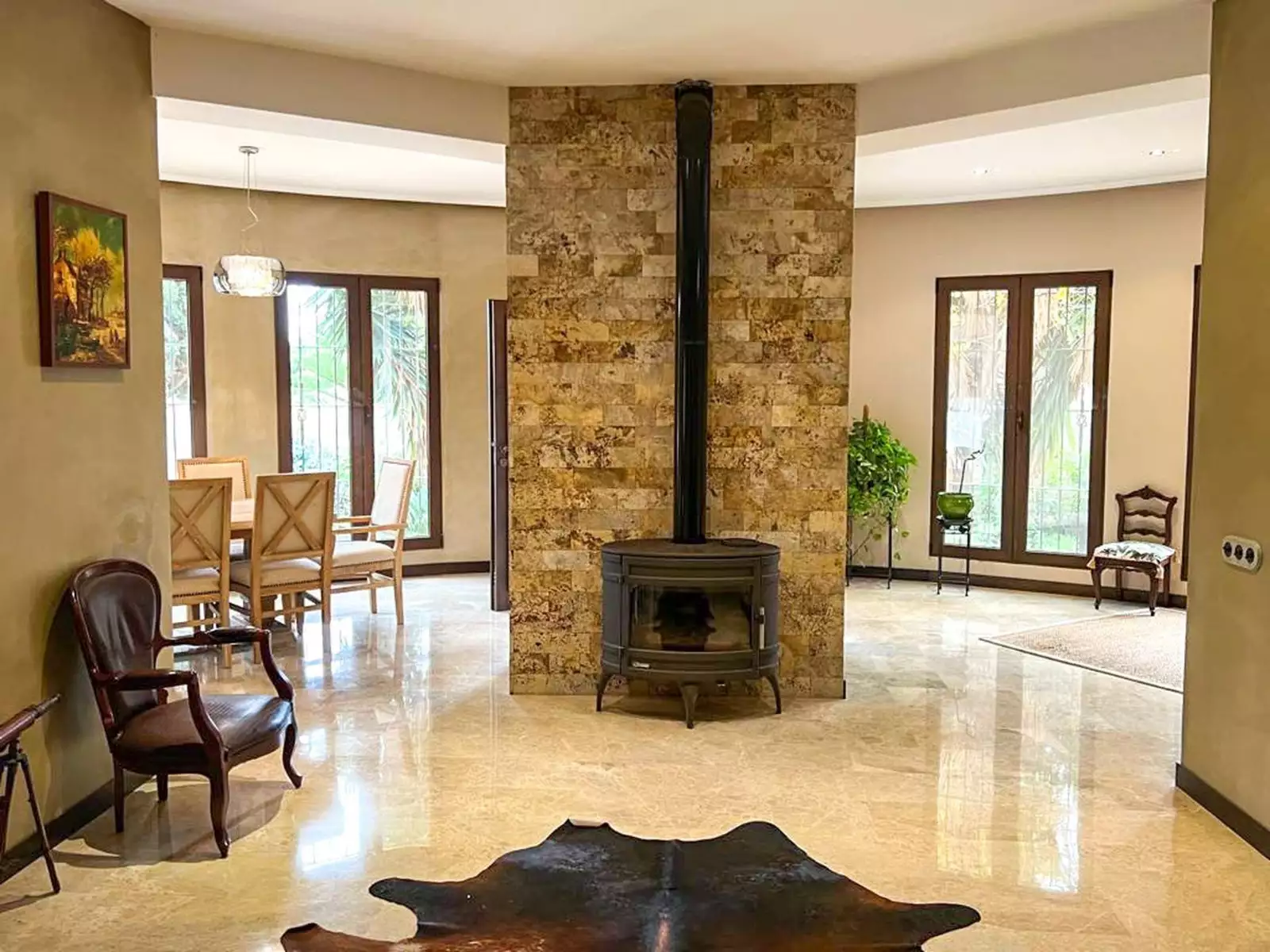 Вилла 434м² в Испании, Сьюдад-Кесада. Стоимостью 950000€ аренда фото-5