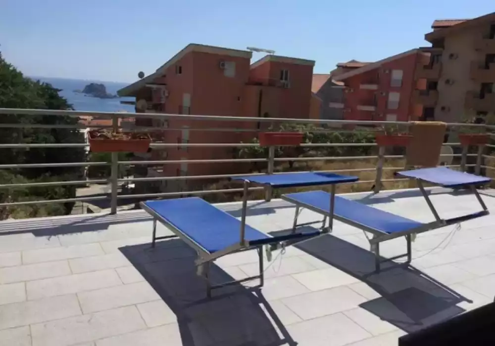 Квартира 128м² в Черногории, Петровац. Стоимостью 165000€ аренда фото-1