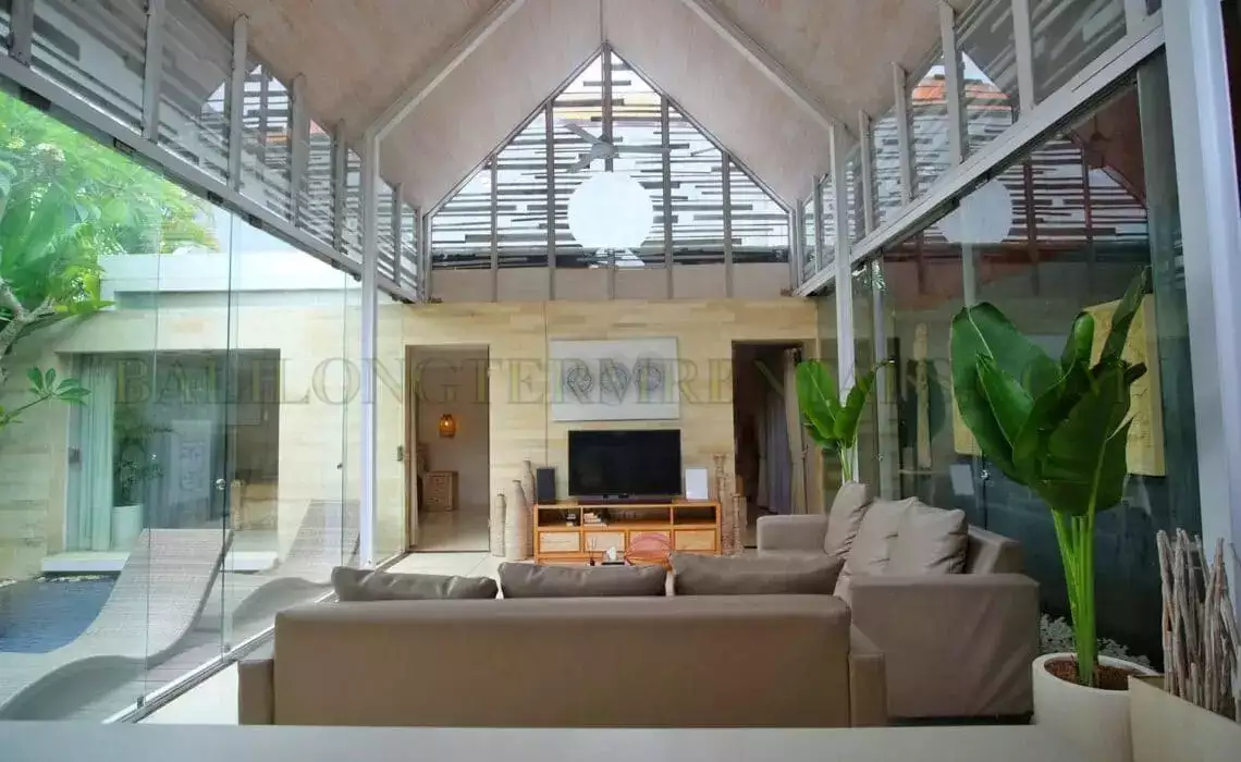 Вилла 210м² в Индонезии, Кангу-Север. Стоимостью 2067$ аренда фото-9