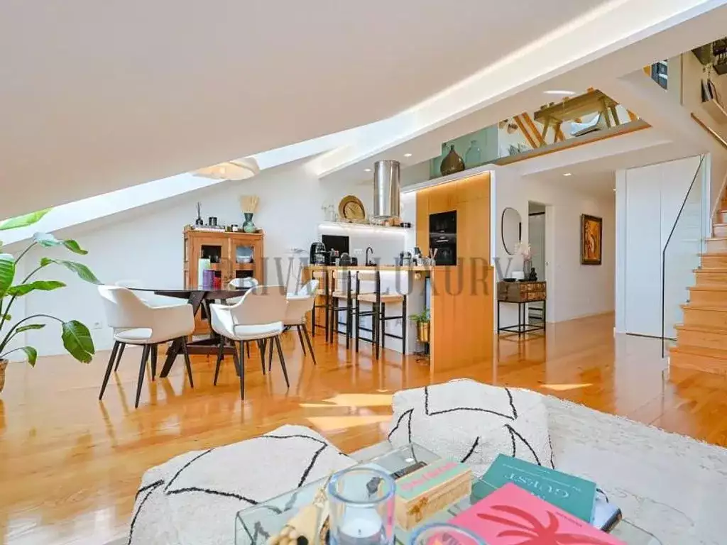 Другие объекты 115м² в Португалии, Лиссабон. Стоимостью 3900€ аренда фото-1