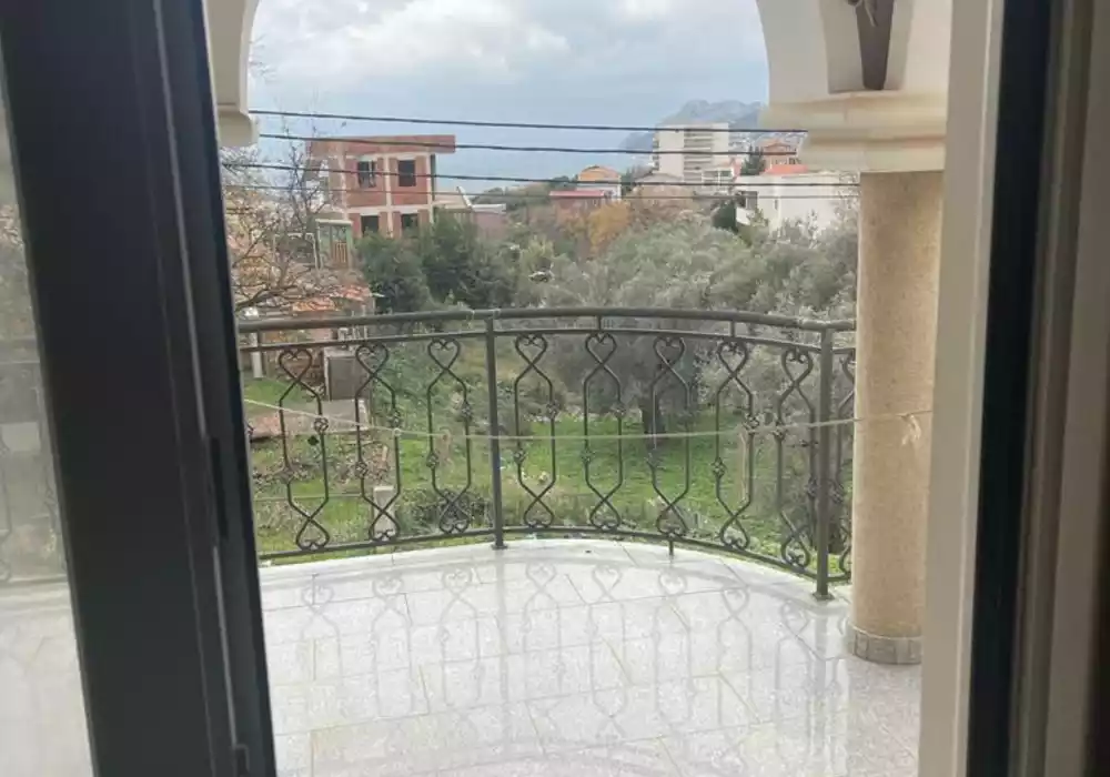 Дом 312м² в Черногории, Бар. Стоимостью 220000€ аренда фото-16