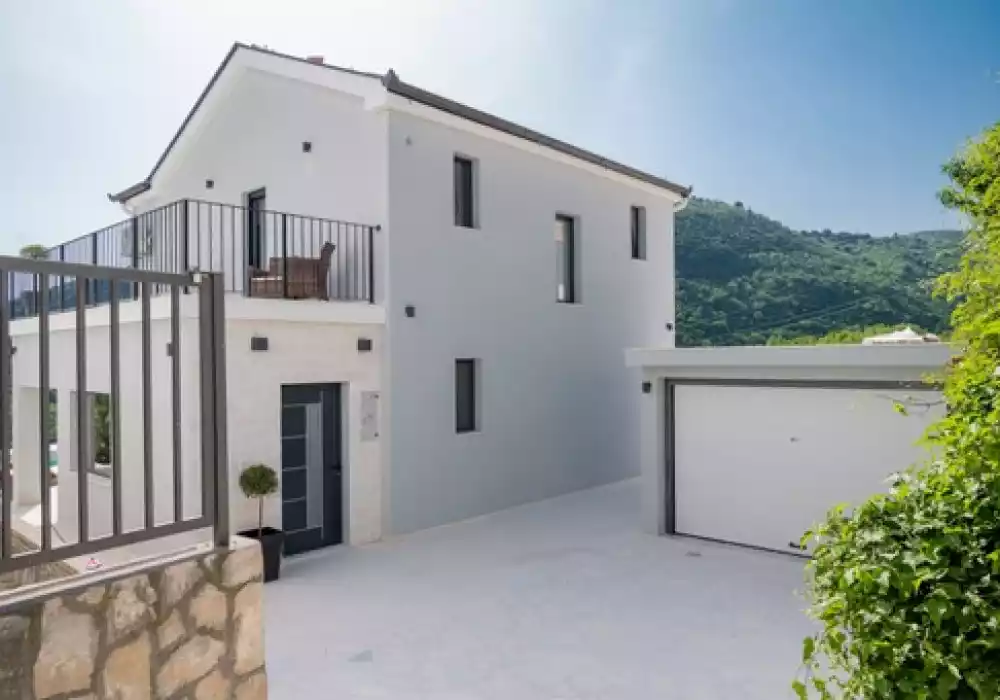 Вилла 160м² в Черногории, Бечичи. Стоимостью 550000€ аренда фото-23