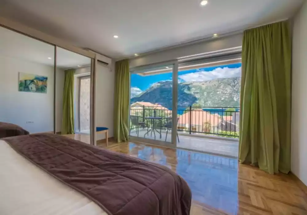 Вилла 240м² в Черногории, Котор. Стоимостью 850000€ аренда фото-2