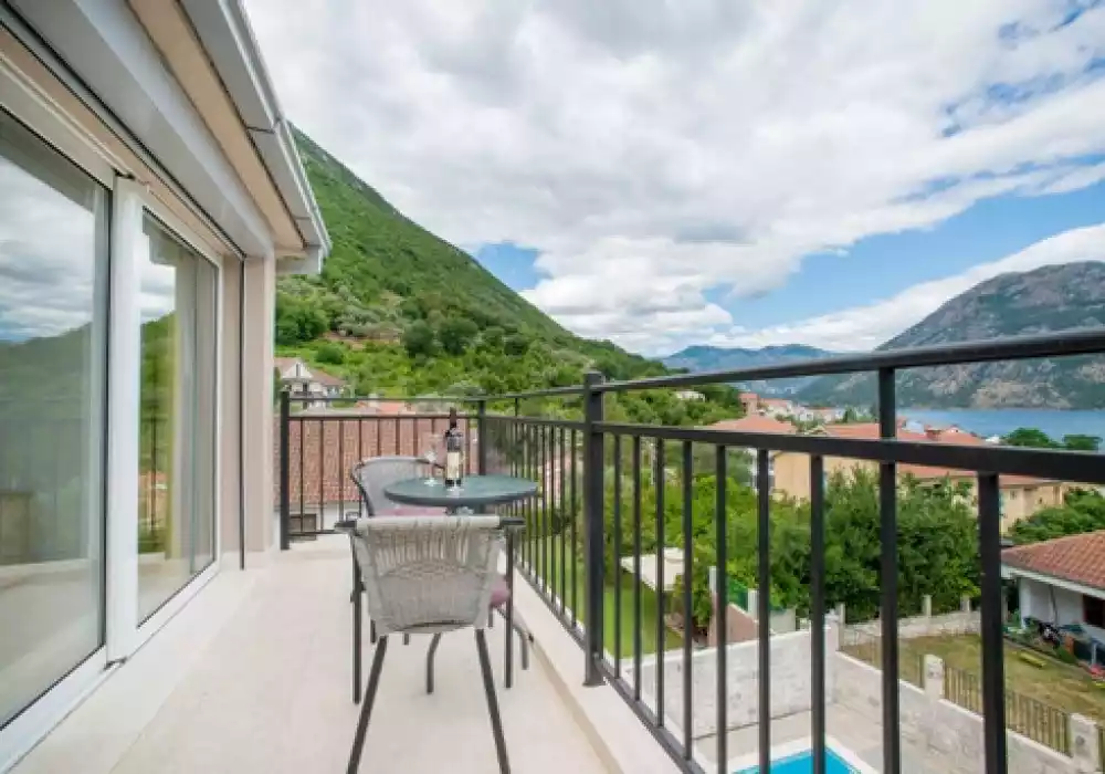 Вилла 240м² в Черногории, Котор. Стоимостью 850000€ аренда фото-13