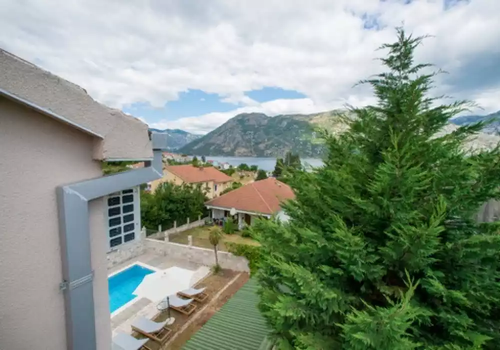 Вилла 240м² в Черногории, Котор. Стоимостью 850000€ аренда фото-30