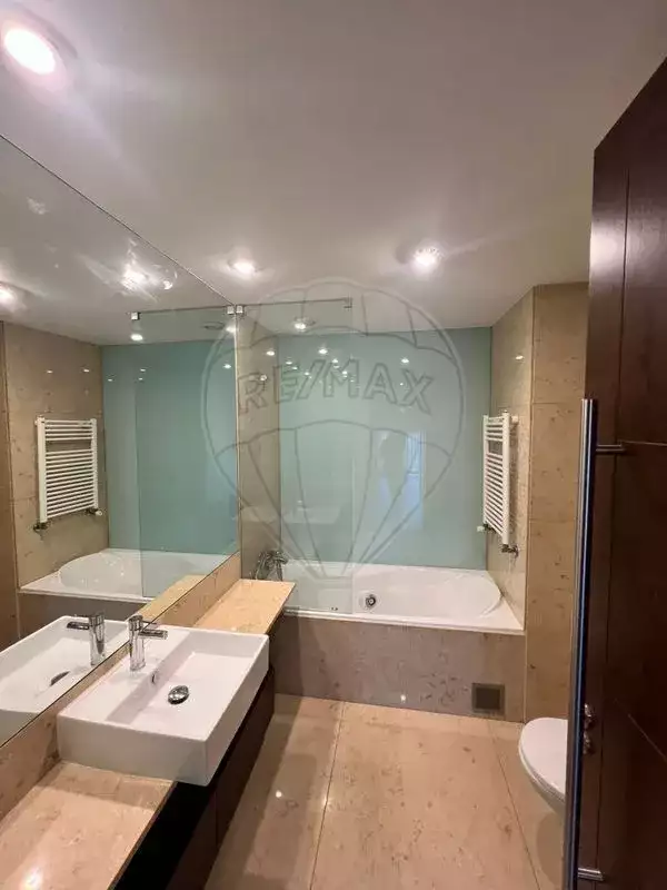 Квартира 116м² в Португалии, Вила-Нова-ди-Гая. Стоимостью 1287£ аренда фото-7
