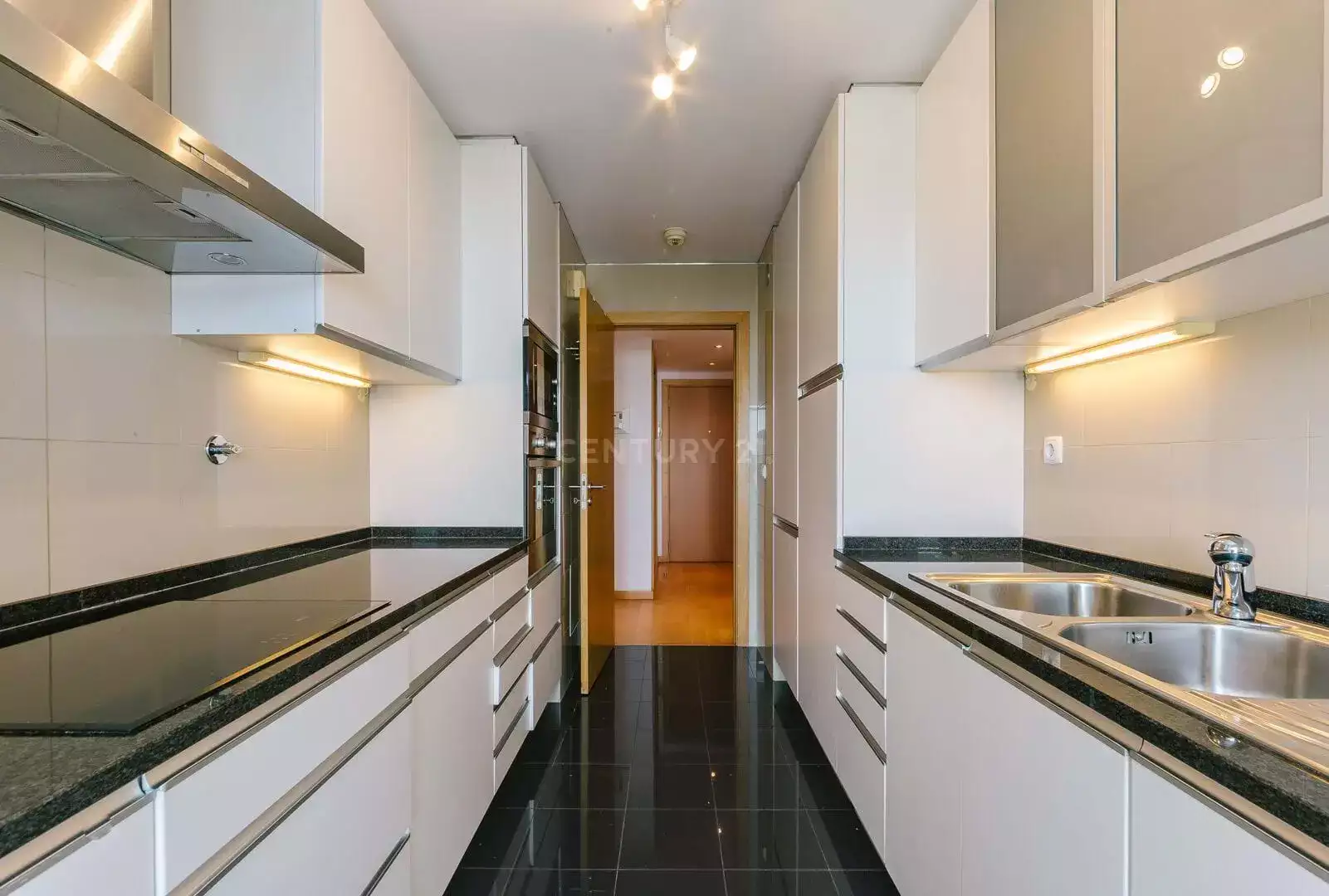 Квартира 85м² в Португалии, Лиссабон. Стоимостью 1973£ аренда фото-11
