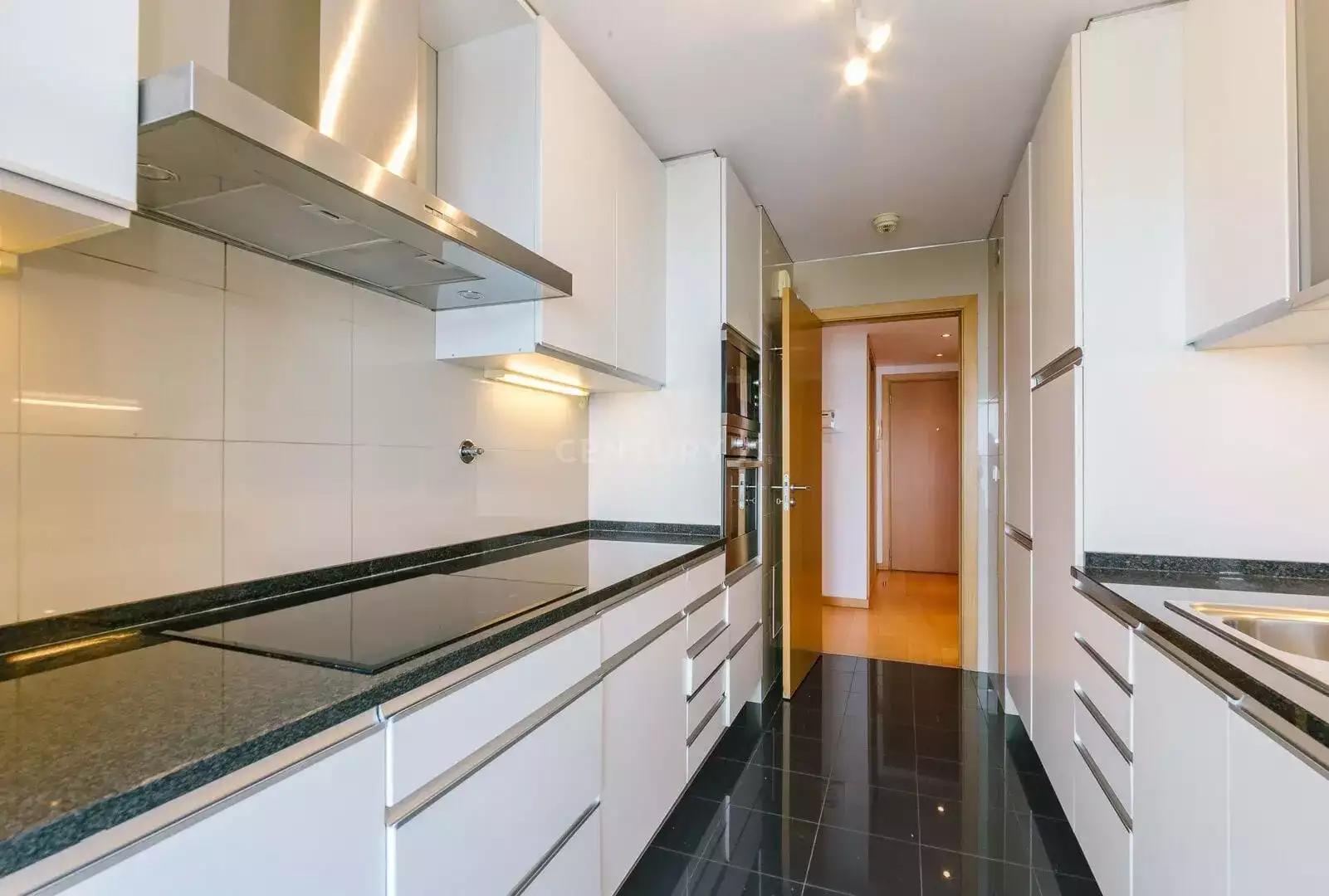 Квартира 85м² в Португалии, Лиссабон. Стоимостью 1973£ аренда фото-12