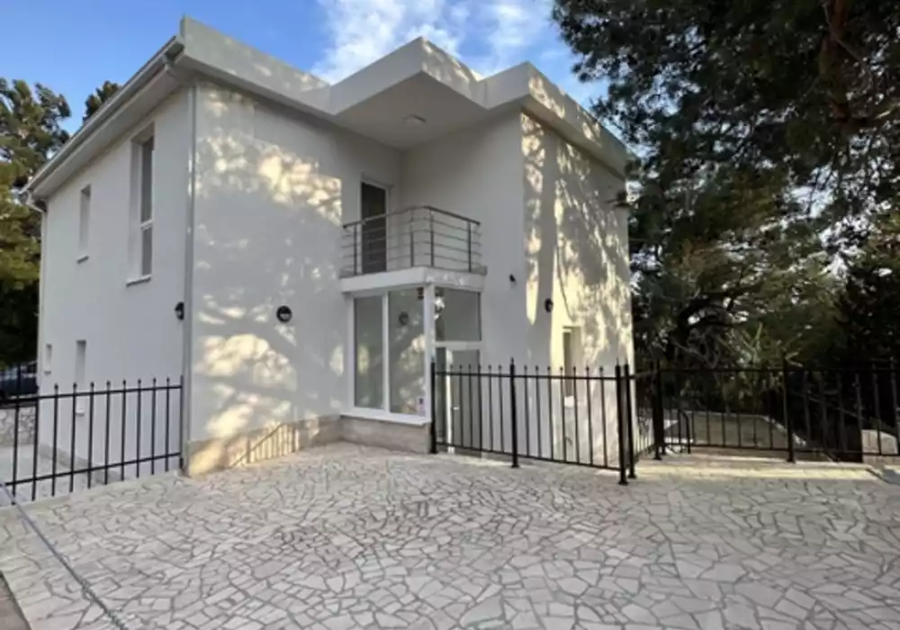 Вилла 220м² в Черногории, Бар. Стоимостью 330000€ аренда фото-9
