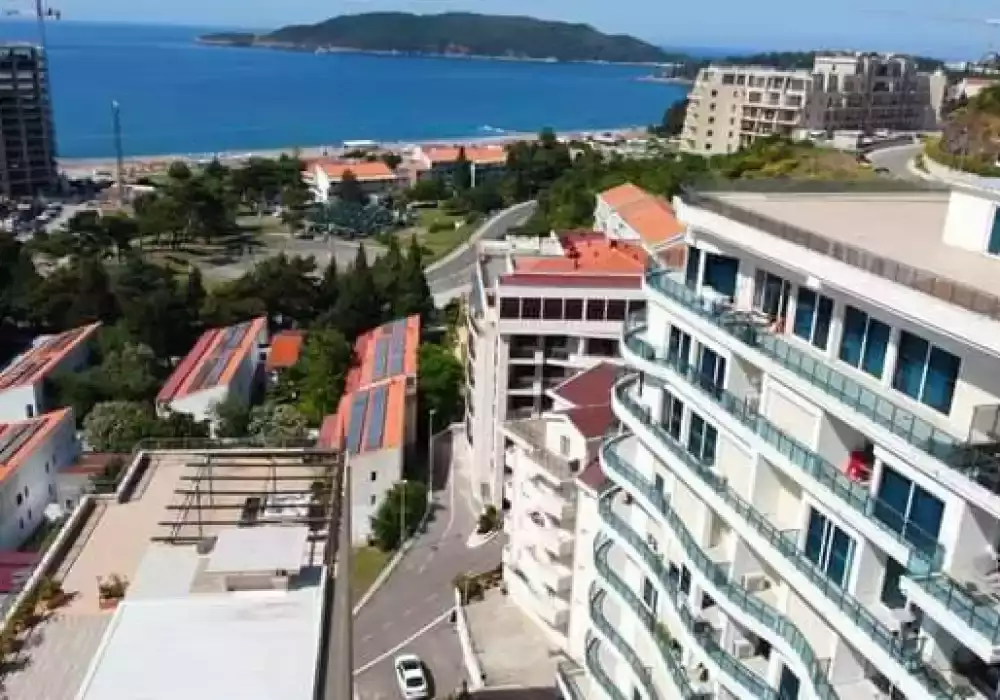 Квартира 76м² в Черногории, Бечичи. Стоимостью 240000€ аренда фото-1