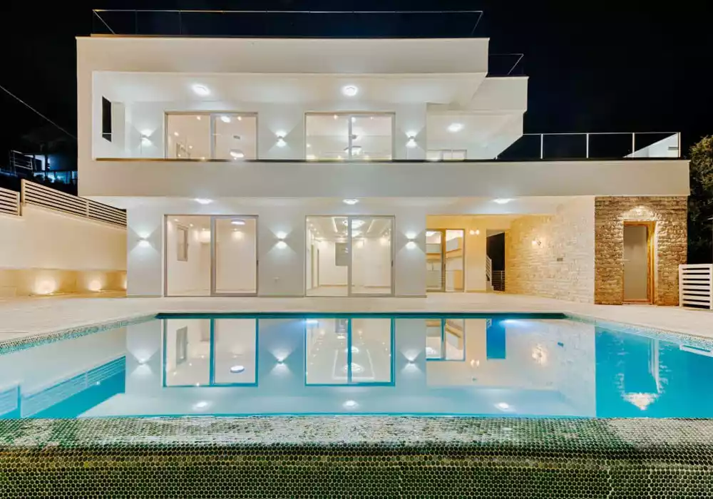 Вилла 227м² в Черногории, Утеха. Стоимостью 1100000€ аренда фото-2