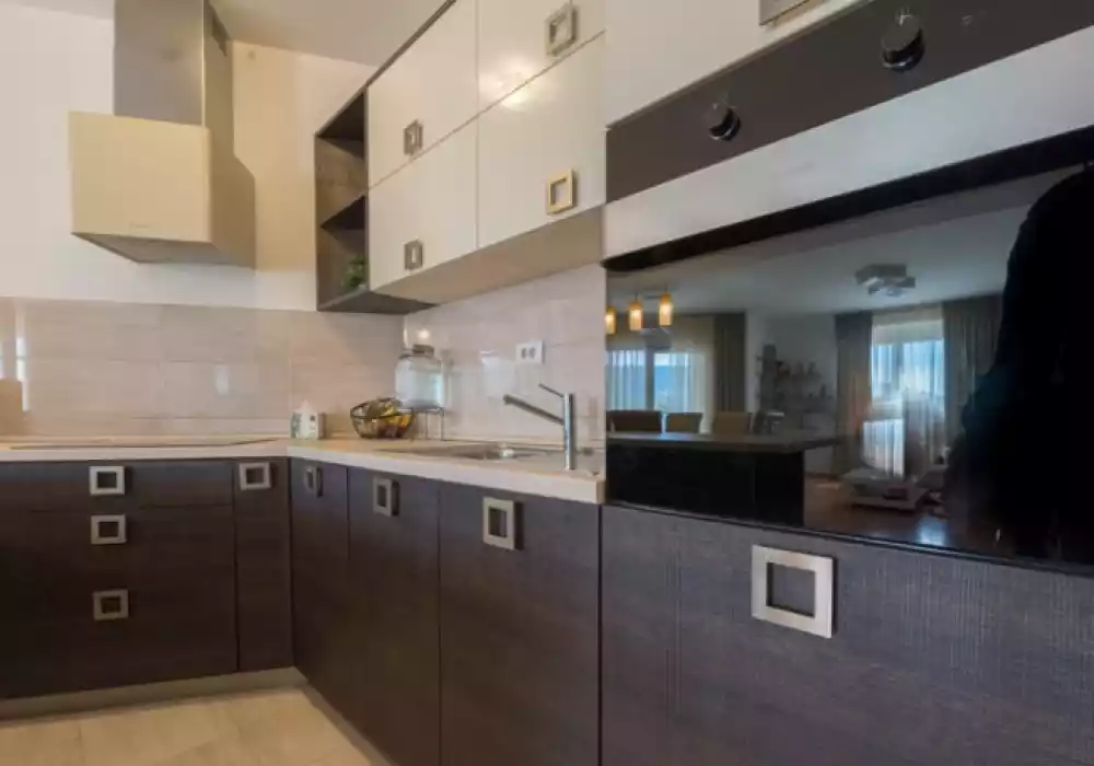 Квартира 100м² в Черногории, Херцег-Нови. Стоимостью 280000€ аренда фото-8