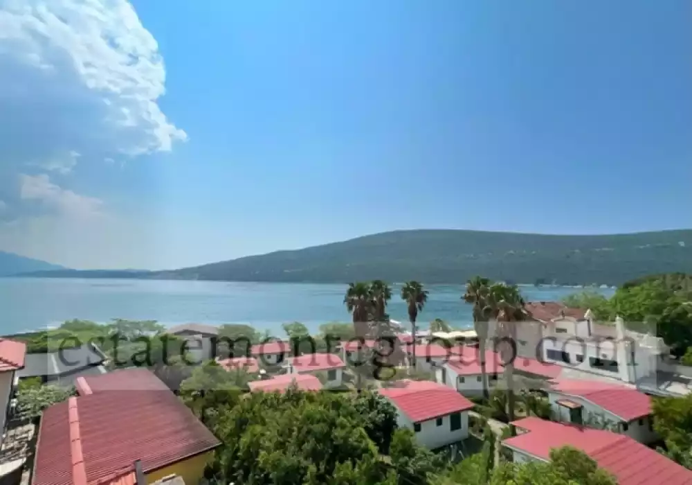 Квартира 102м² в Черногории, Херцег-Нови. Стоимостью 105000€ аренда фото-1